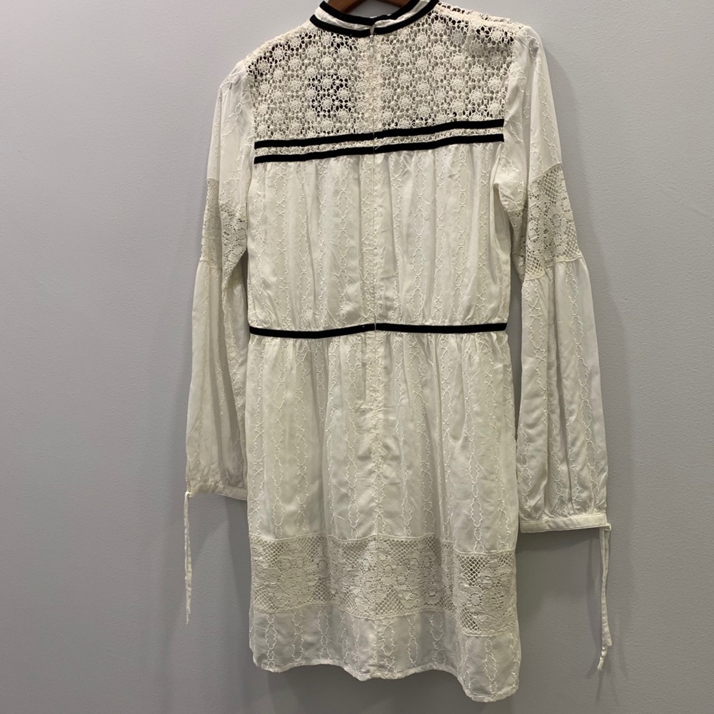 TOPSHOP LACE DRESS - Picture 7 of 7